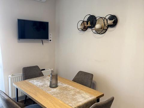 квартира за адресою Київ, Вільгельма Котарбінського вул. (Миколи Кравченка), 24