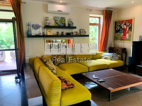 будинок за адресою Польова