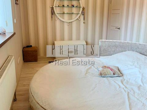 будинок за адресою Польова