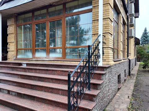 будинок за адресою Кар'єрна вул.