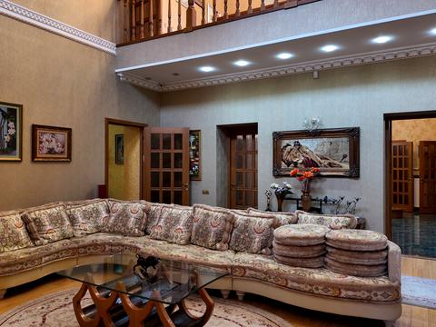 будинок за адресою Кар'єрна вул.