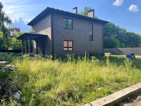 дом по адресу шкільна