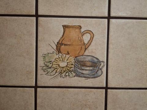 будинок за адресою Небесної Сотні вул. (Паризької Комуни)