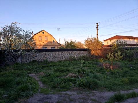 будинок за адресою Небесної Сотні вул. (Паризької Комуни)