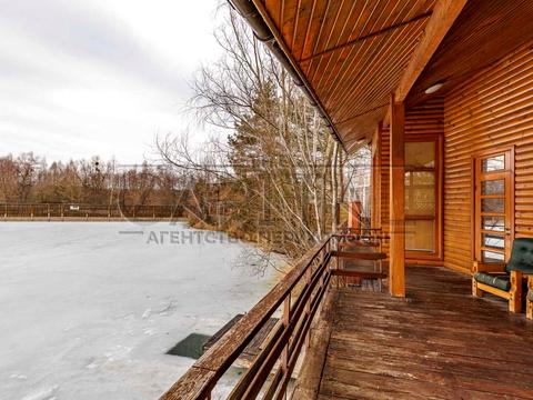 будинок за адресою Небесної Сотні вул. (Паризької Комуни)