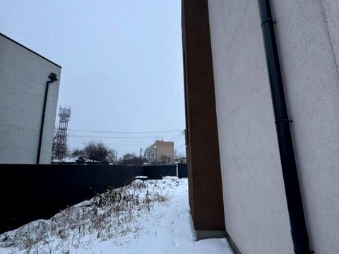 будинок за адресою Весняна