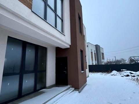 будинок за адресою Центральна