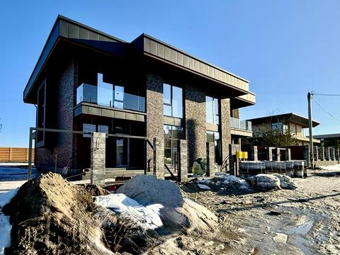 будинок за адресою Центральна