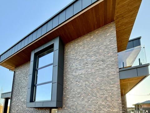 будинок за адресою Центральна