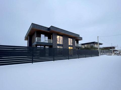 будинок за адресою Центральна