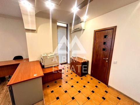 квартира по адресу Жилянская ул., 59