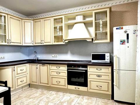 квартира за адресою Срібнокільська вул., 1