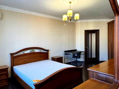 квартира за адресою Срібнокільська вул., 1