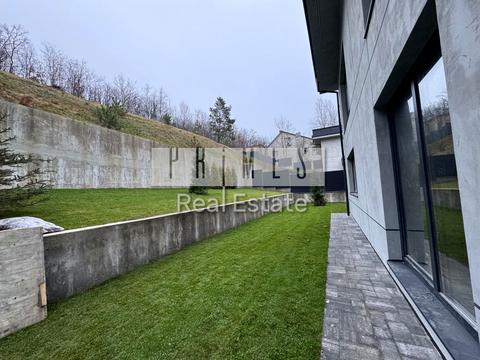 будинок за адресою с. Лісники, Ковбин яр