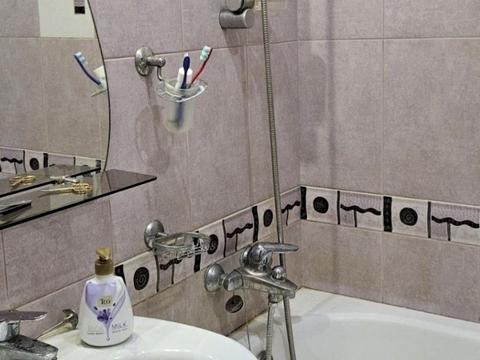 квартира за адресою Стадіонна вул., 13