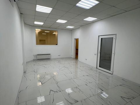 коммерческая по адресу Оболонская ул., 47