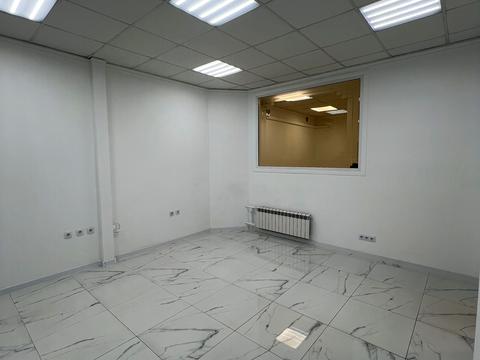 коммерческая по адресу Оболонская ул., 47