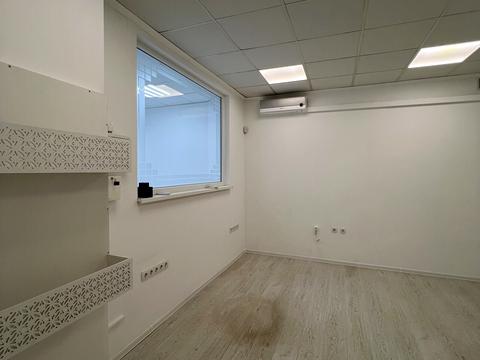 коммерческая по адресу Оболонская ул., 47