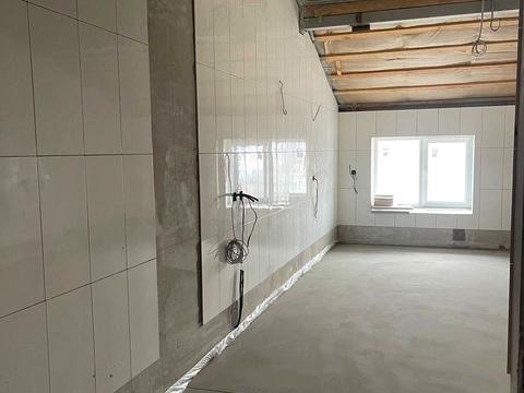 комерційна за адресою Київська вул., 262