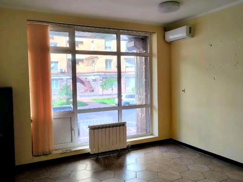 комерційна за адресою Оболонська набережна вул., 19