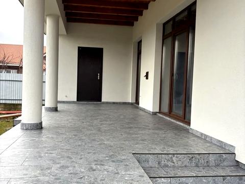 дом по адресу Свободи ул.