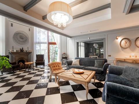 будинок за адресою Лісова вул.