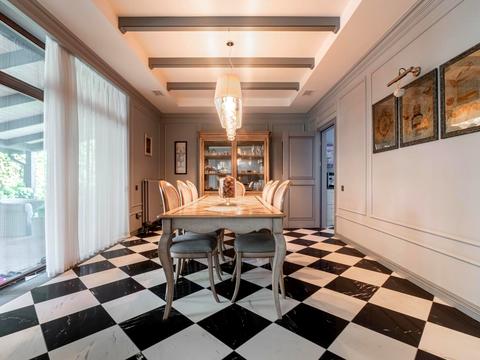 будинок за адресою Лісова вул.