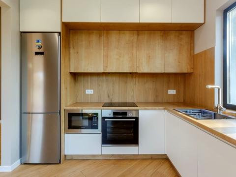 будинок за адресою Сонячна вул.