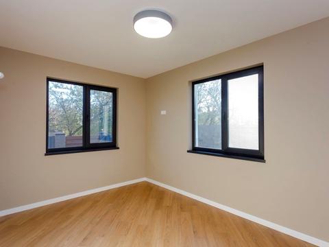 будинок за адресою Сонячна вул.