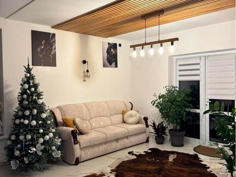 дом по адресу Старокиевская ул. (Ватутіна)