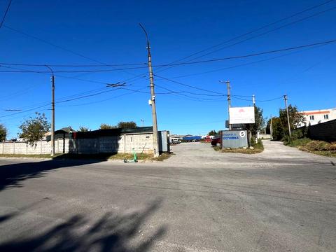 участок по адресу Молодіжна ул.