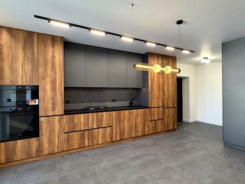 квартира за адресою Весняна вул., 12