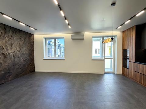 квартира по адресу Весняна ул., 12