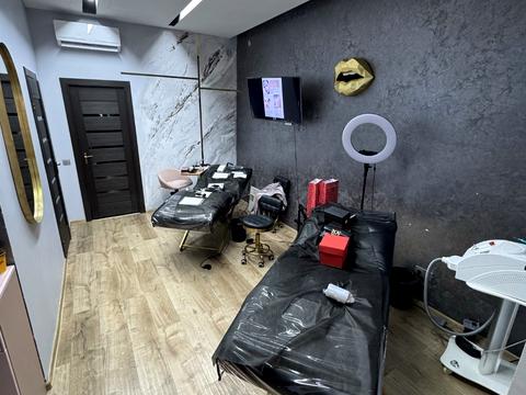 коммерческая по адресу Під Дубом, 6