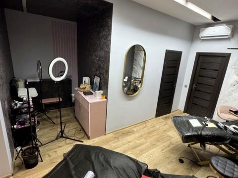 коммерческая по адресу Під Дубом, 6