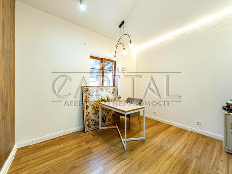 будинок за адресою с. Мощун, Лісна вул.