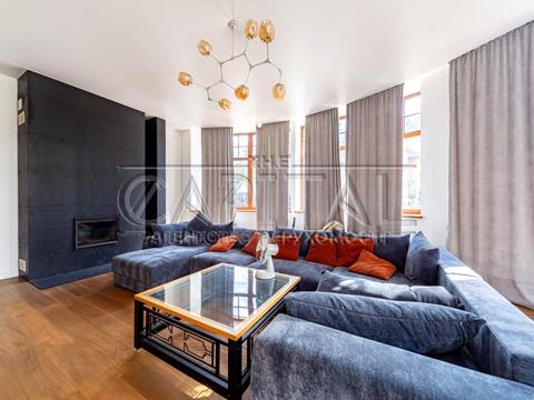 будинок за адресою с. Мощун, Лісна вул.