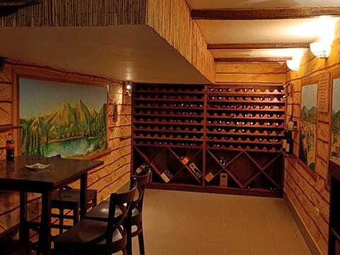 квартира за адресою Олександра Олеся вул., 25д