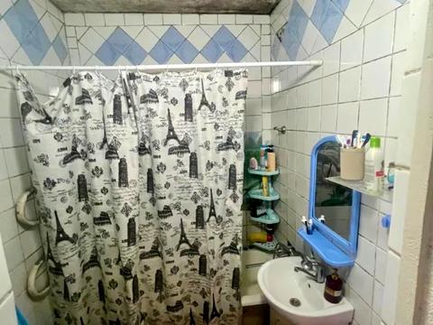 дом по адресу Осіння