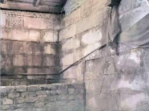 комерційна за адресою Центральна, 48