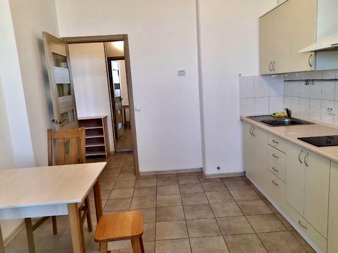 квартира по адресу Каховская ул., 62-А