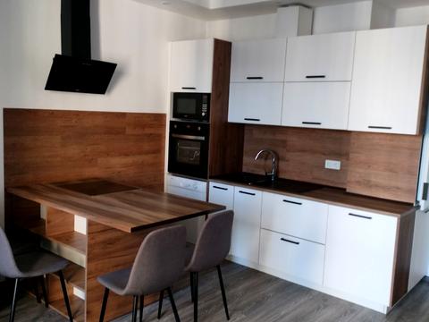 квартира за адресою Зарічна вул., 4 к2