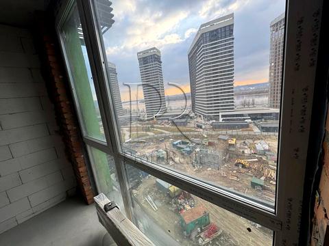 квартира за адресою Причальна вул., 8