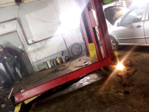 паркомісце за адресою Різдвяна вул., 171