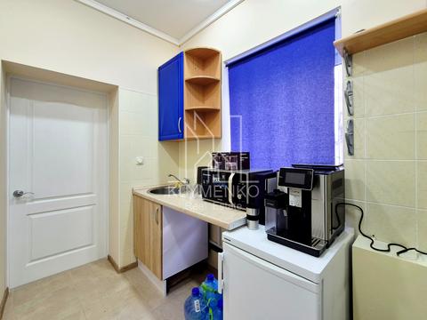 комерційна за адресою Євгена Чикаленка вул. (Пушкінська), 32-А