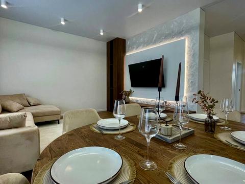 будинок за адресою Травнева