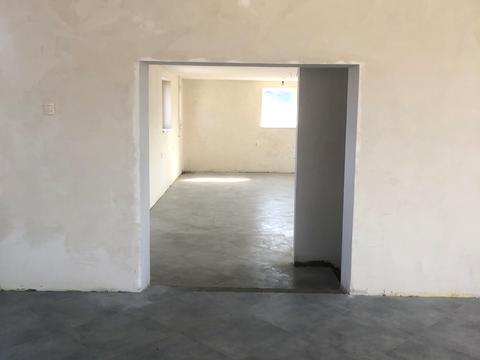 комерційна за адресою Головна, 10