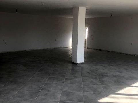 комерційна за адресою Головна, 10