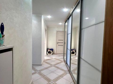 квартира за адресою Івана Величковського вул., 70а