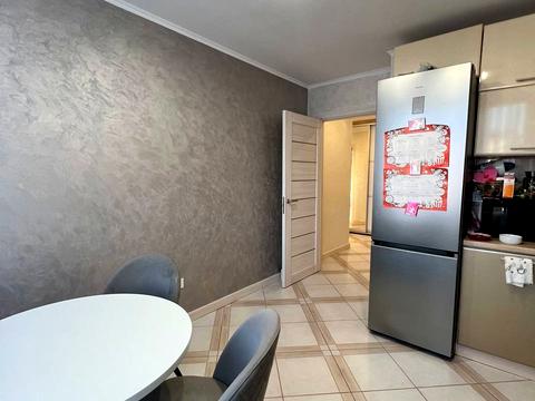 квартира за адресою Івана Величковського вул., 70а